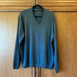 Perry Ellis grey and black v-neck Merino Blend Sweater